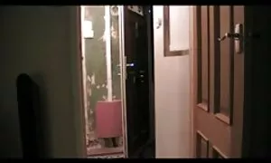 Pasangan muda lihat. video sex awek tudung
