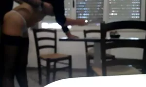 Yang kuat nama rusia adalah Olga membuat dia video lucah sekolah pantat mendapatkan budak yang comel.